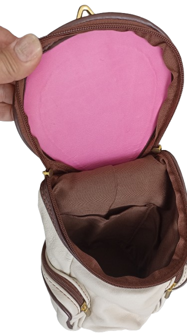 VA made in Italy leather bag/backpack