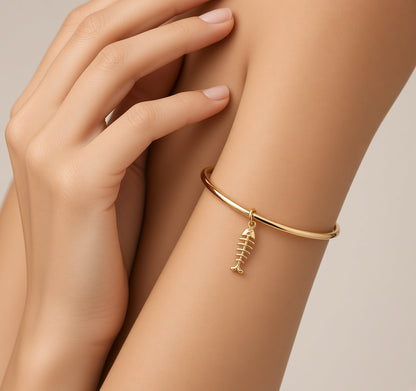 Gold Fishbone Charm Bangle — New, Quirky Coastal Jewellery, 4mm