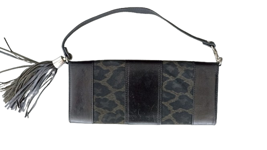 Karen Millen Leopard leather clutch — Pre-Loved — image 2 of 6