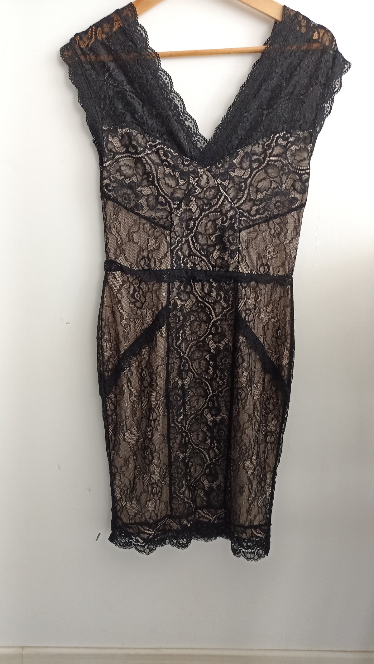Oasis Lace Overlay Dress XS