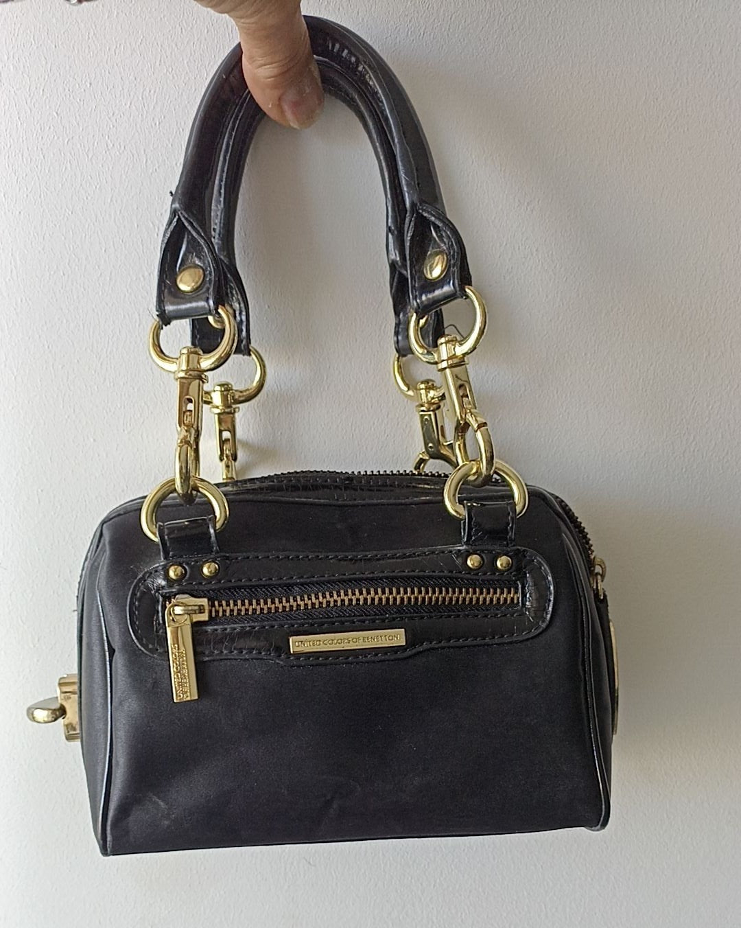 United Colors of Benetton Linea QV4 Black Mini Bag