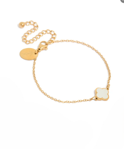 Gold Plated White Flower Solitaire Charm Bracelet