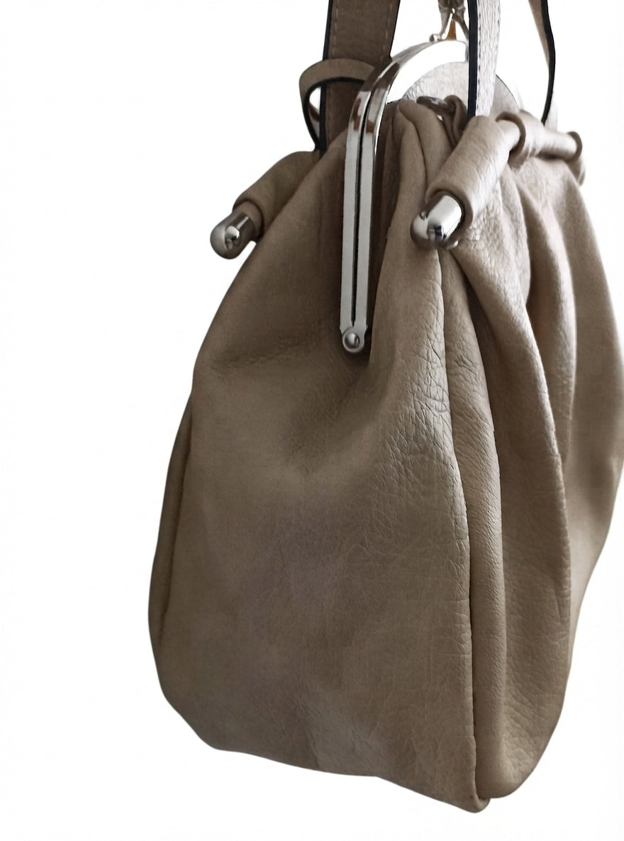 You Young Coveri Kisslock Bag