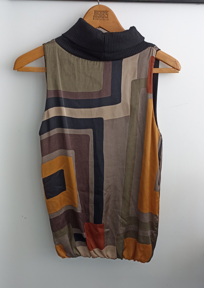 Sleeveless silky top