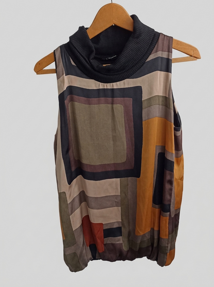 Sleeveless silky top